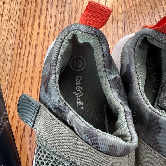 Bundle of 3 Boys Water Shoes Champion Sandals Cat & Jack Water Sneakers Size 10 - Picture 5 of 12